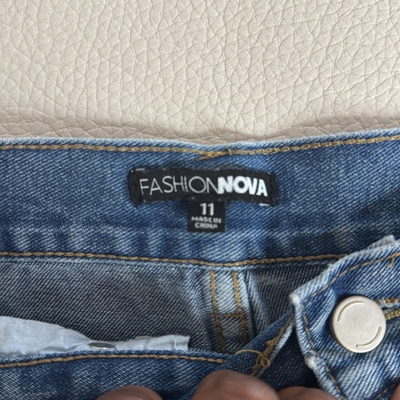 Size 11. Fashion Nova medium wash distressed boyfriend jeans. - Picture 3 of 4